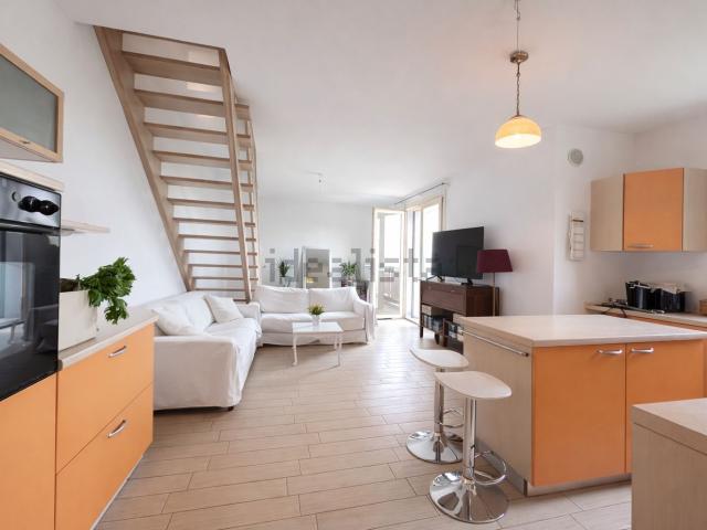 Appartamento in vendita di 120 m² in Via Bassanese, 10