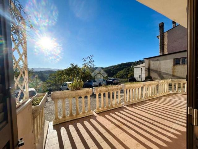 Appartamento in vendita di 120 m² in Via Bellavista, 10