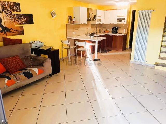 Appartamento in vendita di 120 m² in Via Bellerio Giuditta, 12