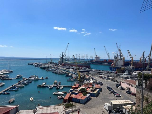 Appartamento in vendita di 120 m² in Via Benedetto Croce