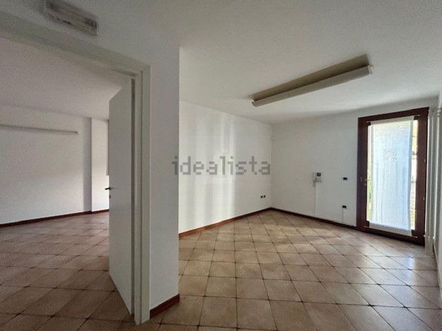 Appartamento in vendita di 120 m² in Via Brugnari di Castelfranco