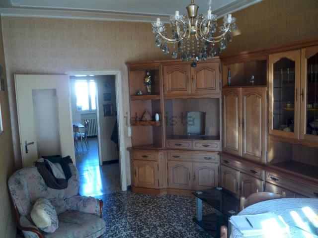 Appartamento in vendita di 120 m² in Via G. Carducci