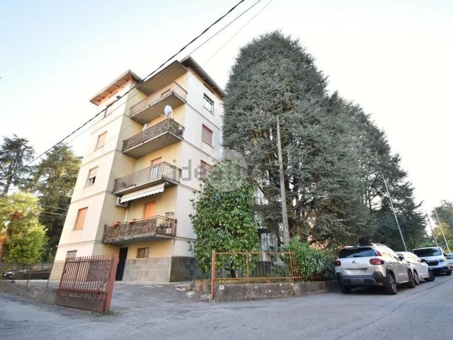 Appartamento in vendita di 120 m² in Via G. Coppi, 3