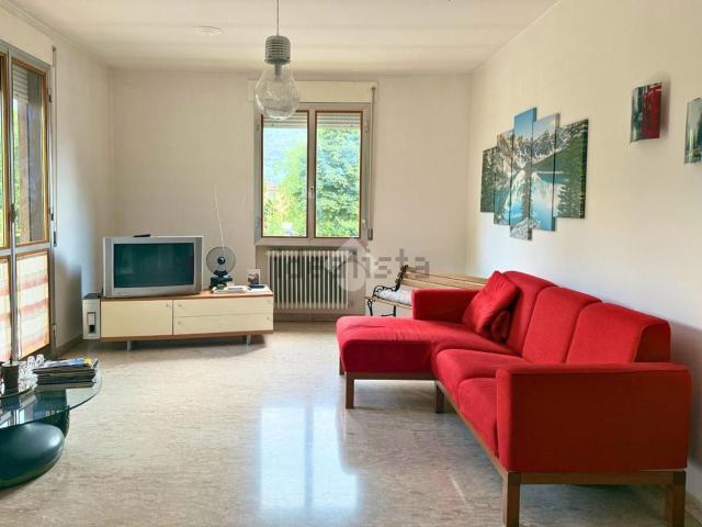 Appartamento in vendita di 120 m² in Via G. Rizzieri, 24
