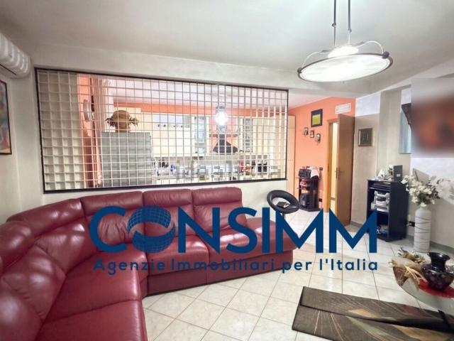 Appartamento in vendita di 120 m² in Via Gabriele Cianflone, 7