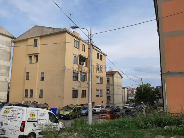 Appartamento in vendita di 120 m² in Via Galeazzo di Tarsia