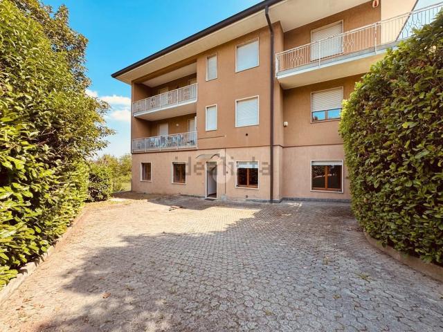 Appartamento in vendita di 120 m² in Via Generale G. Sirtori, 42