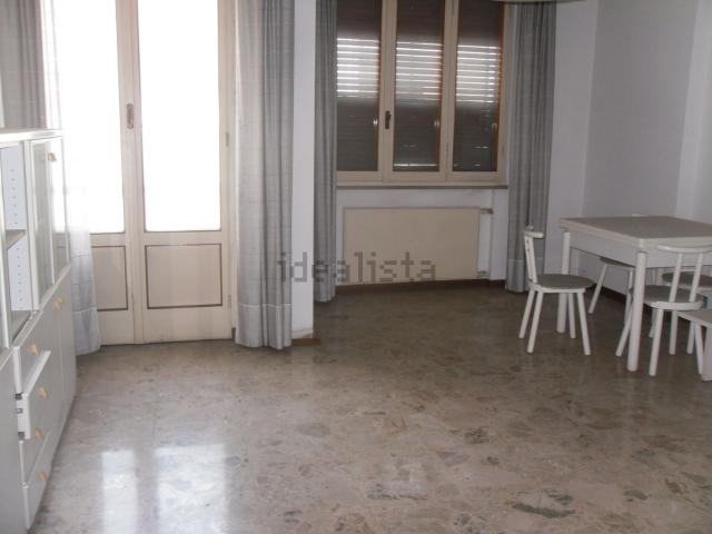 Appartamento in vendita di 120 m² in Via Genova