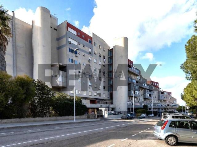 Appartamento in vendita di 120 m² in Via Giuseppe Asquer, 4