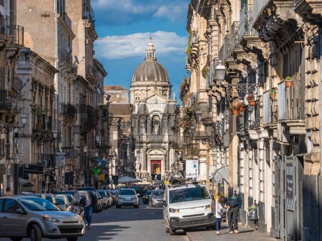 Appartamento in vendita di 120 m² in Via Giuseppe Garibaldi, 129