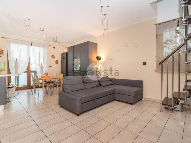 Appartamento in vendita di 120 m² in Via Giuseppe Garibaldi, 4