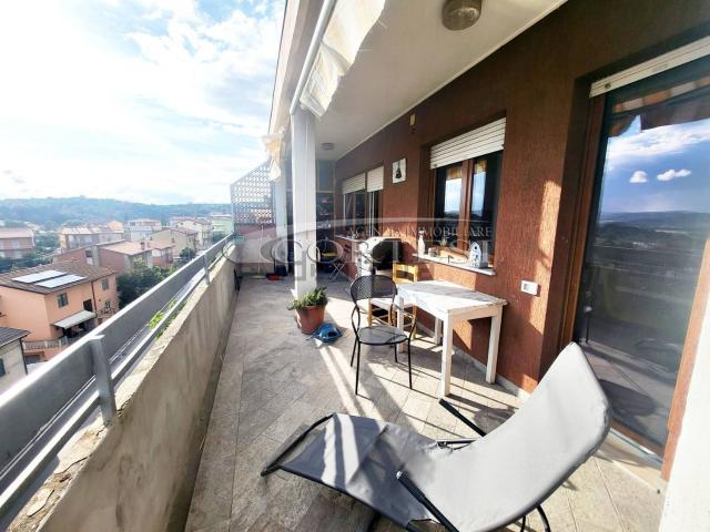 Appartamento in vendita di 120 m² in Via Giuseppe di Vittorio, 90