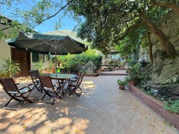 Appartamento in vendita di 120 m² in Via Giuseppe Pellegrino, 68