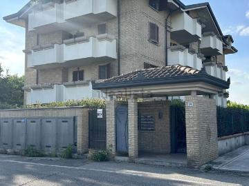 Appartamento in vendita di 120 m² in Via Giuseppe Ungaretti, 24