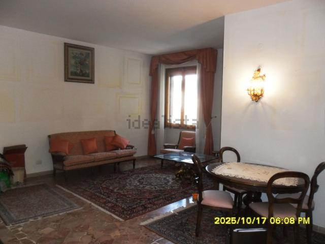 Appartamento in vendita di 120 m² in Via Giuseppe Verdi
