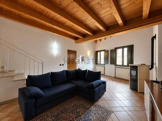 Appartamento in vendita di 120 m² in Via Giacomo Matteotti, 23