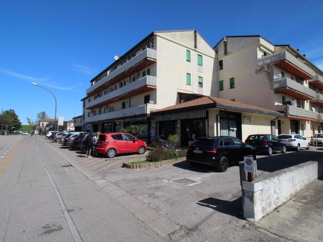 Appartamento in vendita di 120 m² in Via Giacomo Matteotti