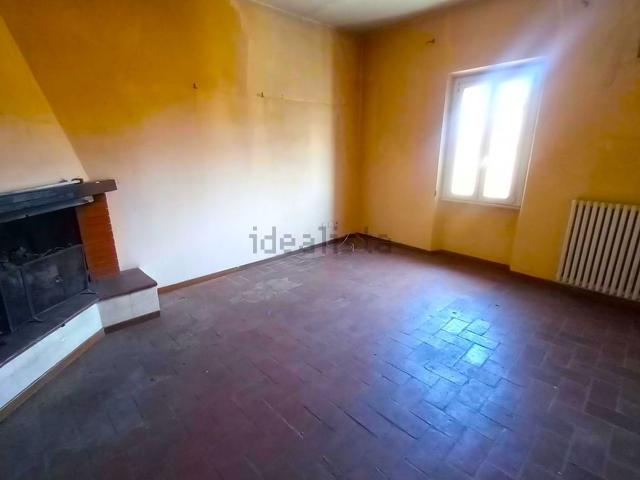 Appartamento in vendita di 120 m² in Via Giacomo Matteotti