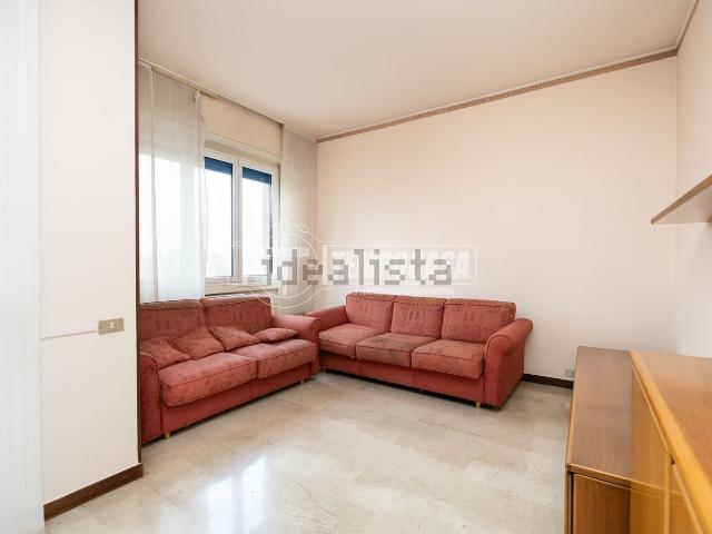 Appartamento in vendita di 120 m² in Via Giacomo Matteotti, 81