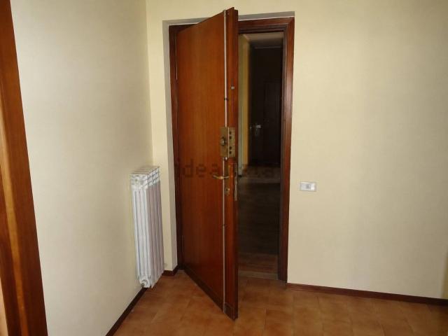 Appartamento in vendita di 140 m² in Via Giacomo Puccini, 4