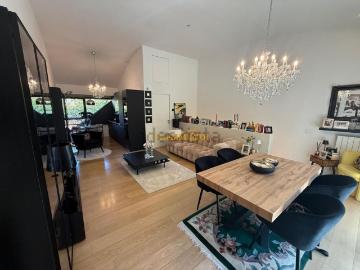 Appartamento in vendita di 120 m² in Via Giovanni Marradi