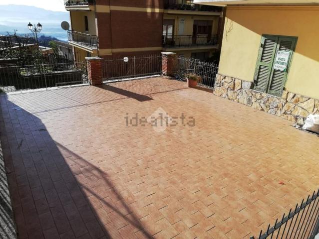 Appartamento in vendita di 120 m² in Via Giovanni XXIII