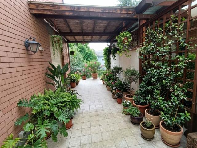 Appartamento in vendita di 120 m² in Via Grisendi
