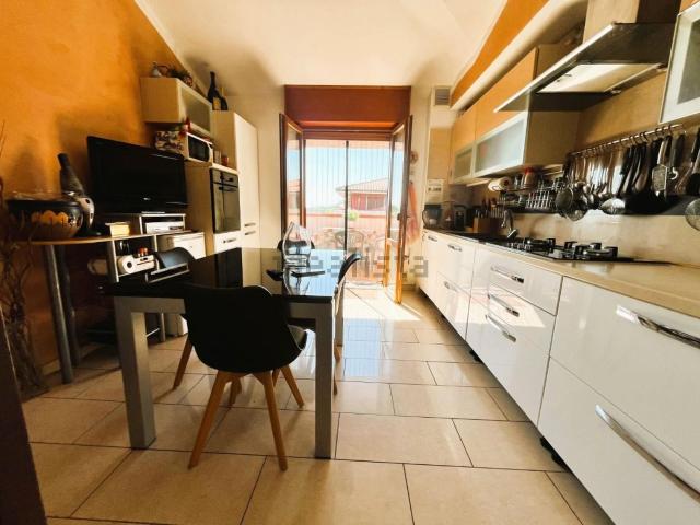Appartamento in vendita di 120 m² in Via Guglielmo Marconi