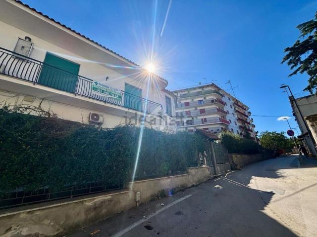 Appartamento in vendita di 120 m² in Via Guglielmo Pepe, 1