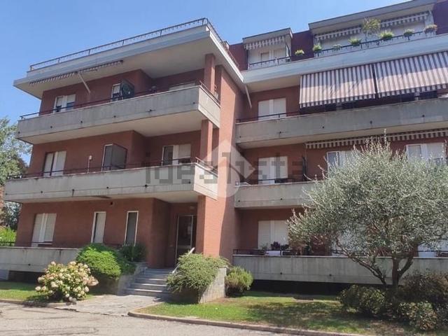 Appartamento in vendita di 120 m² in Via Don Bossi, 10