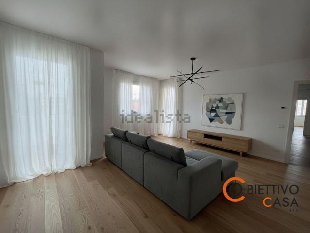 Appartamento in vendita di 120 m² in Via Don Giovanni Minzoni
