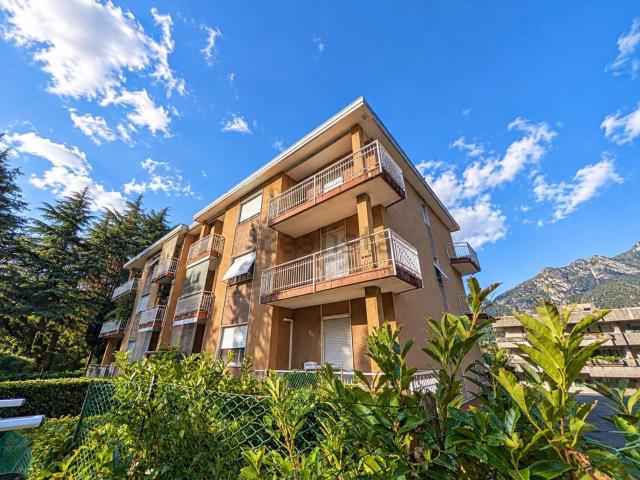 Appartamento in vendita di 120 m² in Via Don Lorenzo Perosi, 8