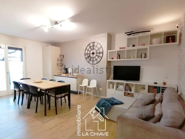Appartamento in vendita di 120 m² in Via Daniele Manin