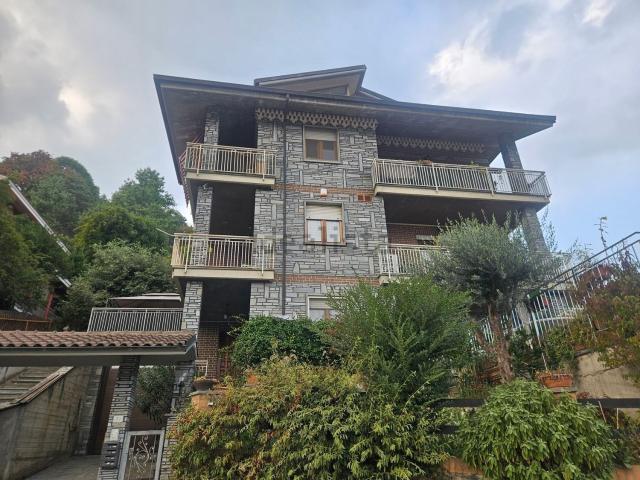 Appartamento in vendita di 120 m² in Via Dante Alighieri, 31