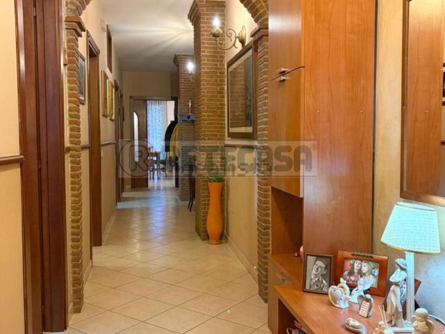 Appartamento in vendita di 120 m² in Via de Maio Paolo