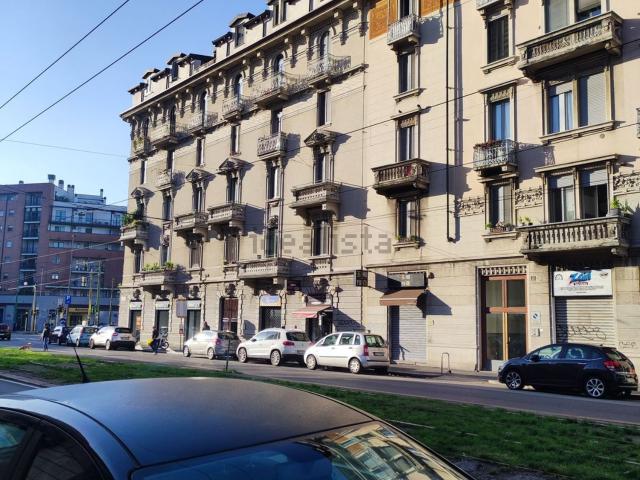 Appartamento in vendita di 120 m² in Via degli Imbriani, 1