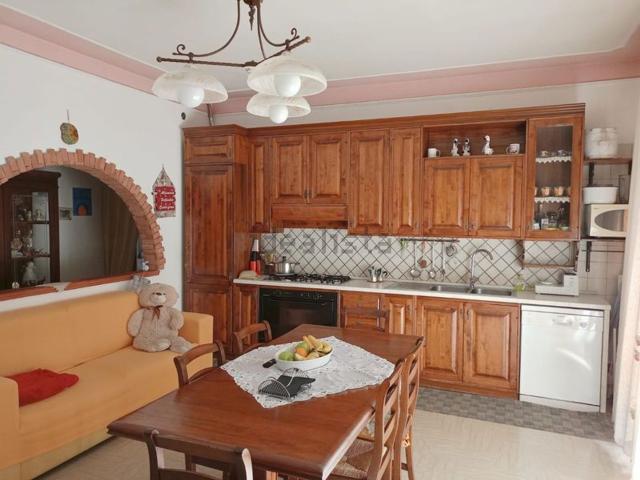 Appartamento in vendita di 120 m² in Via dei Martiri, 11