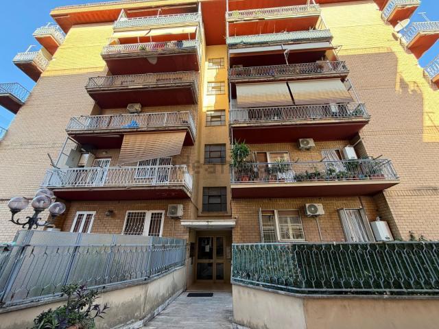 Appartamento in vendita di 120 m² in Via dei Platani