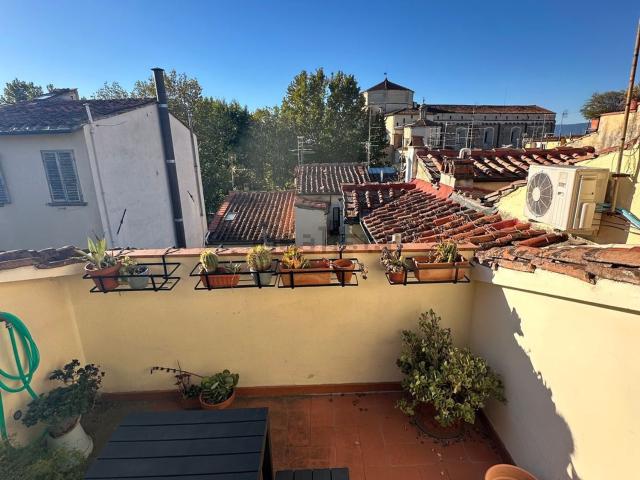 Appartamento in vendita di 120 m² in Via dei Serragli, 52