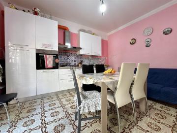 Appartamento in vendita di 120 m² in Via del Giglio