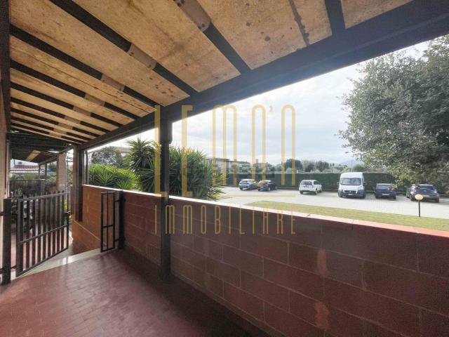 Appartamento in vendita di 120 m² in Via del Lavoro