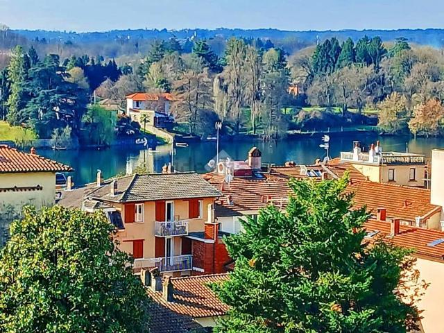 Appartamento in vendita di 120 m² in Via dell&apos Olmo, 26