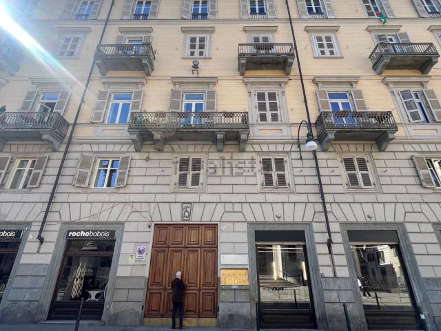 Appartamento in vendita di 120 m² in Via della Consolata, 15