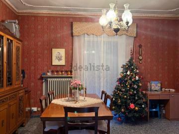 Appartamento in vendita di 120 m² in Via della Forestale, 1