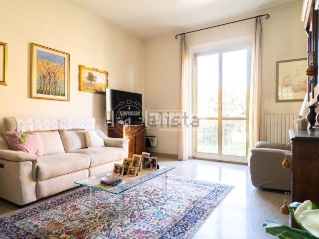 Appartamento in vendita di 120 m² in Via della Pace