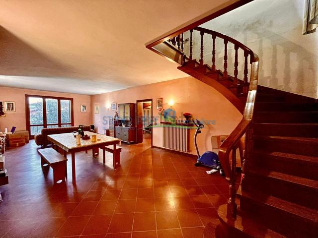 Appartamento in vendita di 120 m² in Via della Repubblica