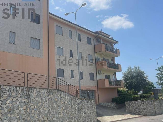 Appartamento in vendita di 120 m² in Via della Resistenza
