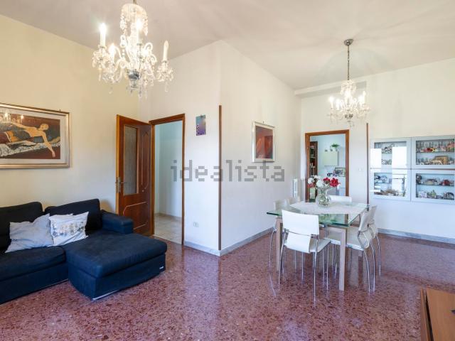 Appartamento in vendita di 120 m² in Via della Resistenza