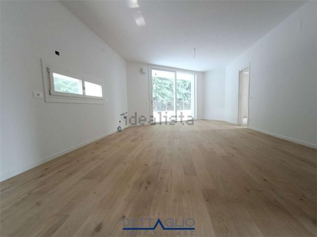 Appartamento in vendita di 120 m² in Via della Vittoria, 75