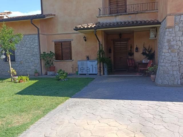 Appartamento in vendita di 120 m² in Via delle Baiocchelle, 2